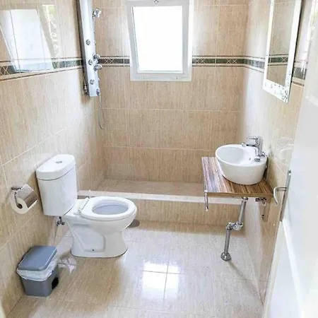 Burganvilla Nyaraló *