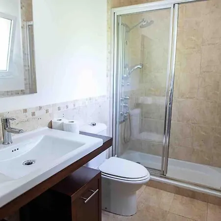 Nyaraló Burganvilla